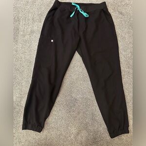 Figs black scrub pants